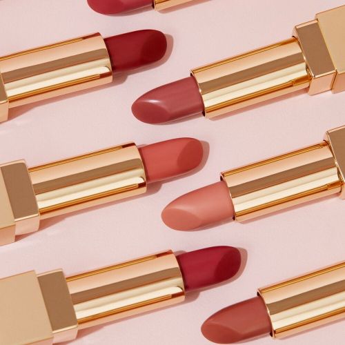 GIA CÔNG SON MÔI SON DƯỠNG – MÃ HÀNG “HỐT BẠC” DỊP CUỐI NĂM