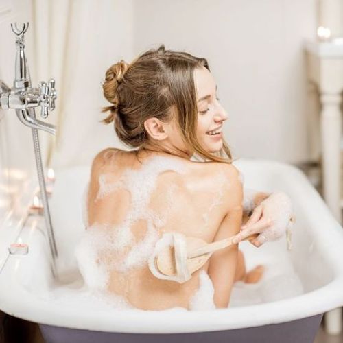 GIA CÔNG SỮA TẮM TRẮNG DA TRỌN GÓI THEO YÊU CẦU